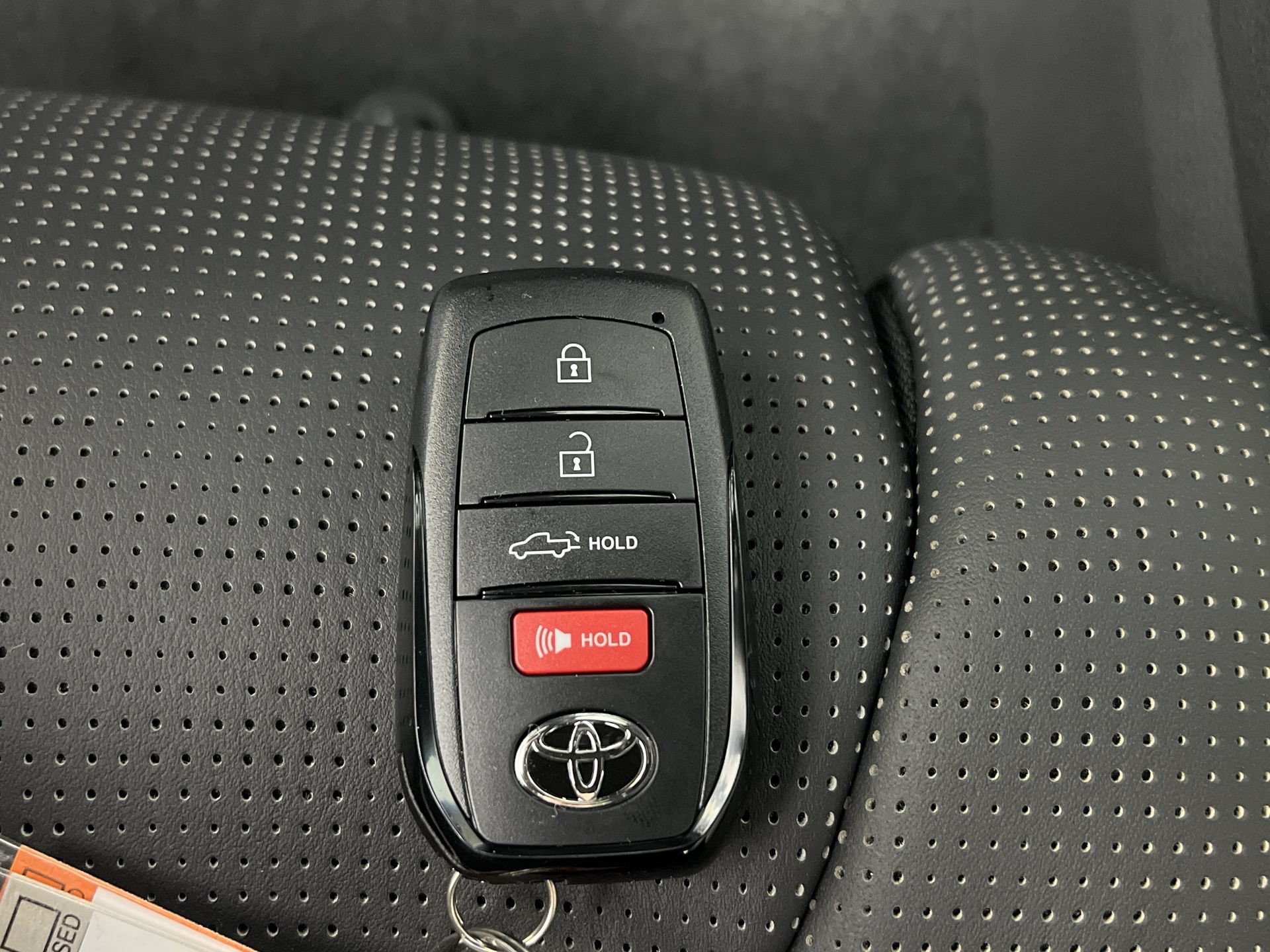 Used 2024 Toyota Tundra Capstone AWD/4WD image 36