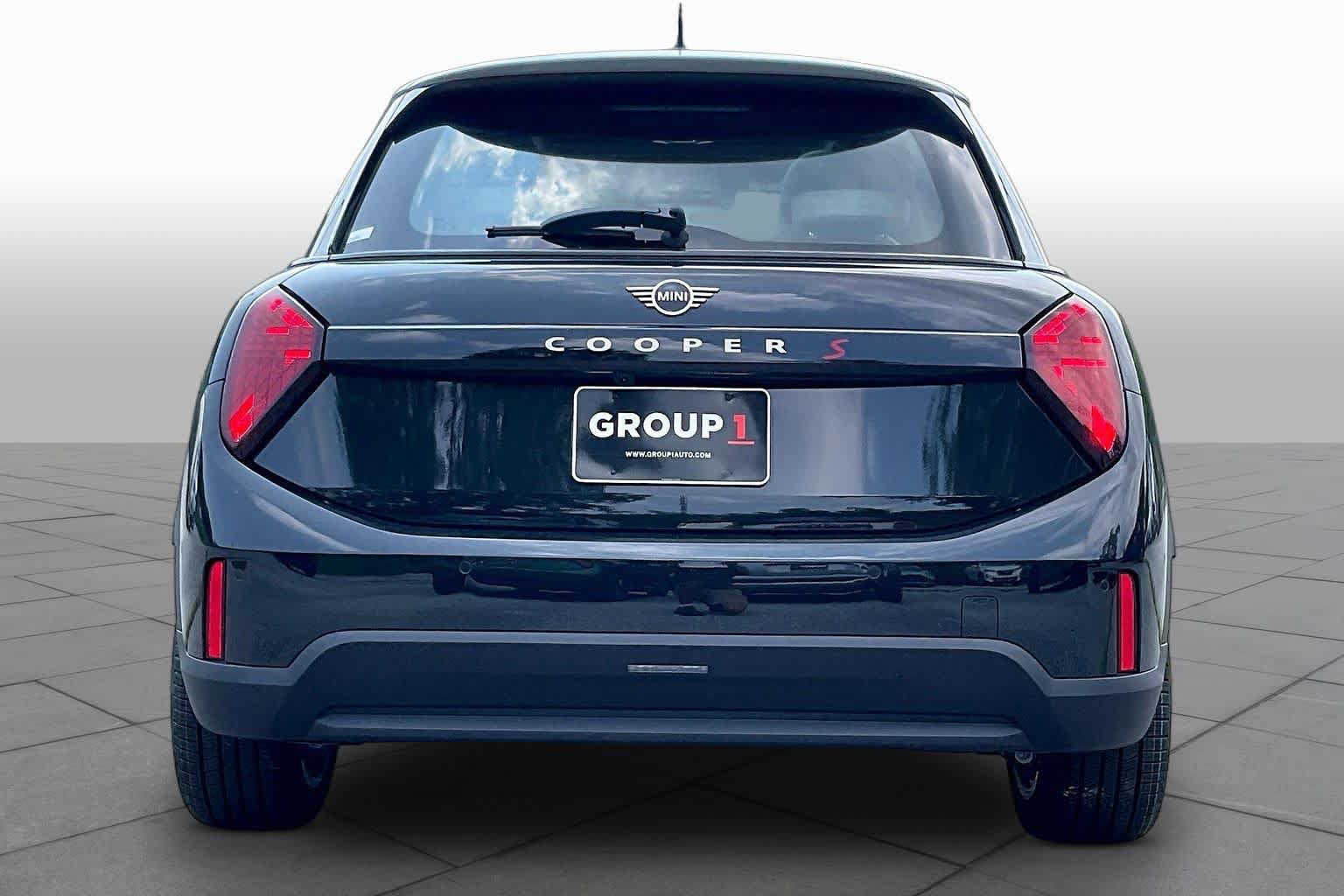 New 2026 MINI Cooper S FWD image 4