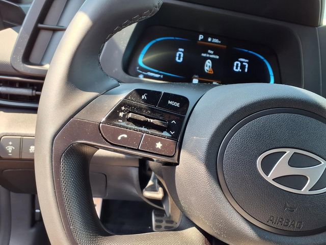 Certified 2025 Hyundai Elantra Sport FWD image 19
