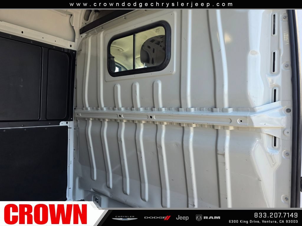Used 2024 RAM ProMaster 1500 w/ Safety Group FWD image 11