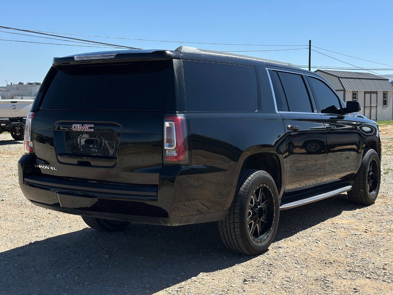 Used 2015 GMC Yukon XL SLT w/ Open Road Package image 6