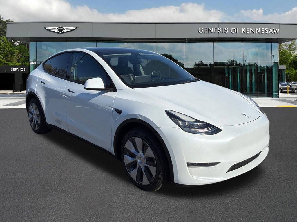 Used 2023 Tesla Model Y Long Range image 1