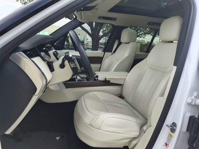 Used 2023 Land Rover Range Rover SE image 6