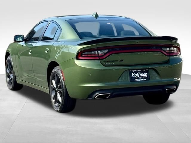 Used 2022 Dodge Charger SXT w/ Blacktop Package image 5