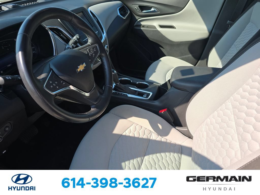 Used 2020 Chevrolet Equinox LT w/ Driver Convenience Package FWD image 18