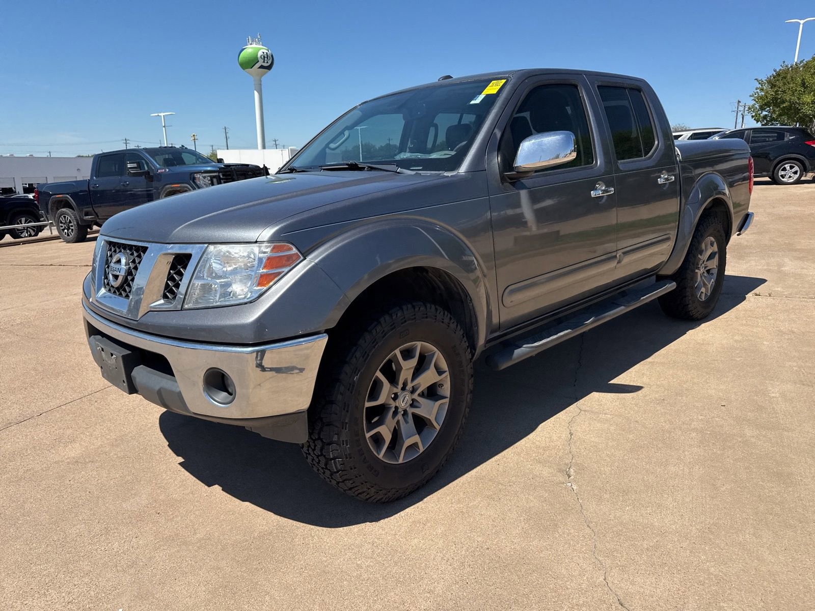 Used 2016 Nissan Frontier SL image 3
