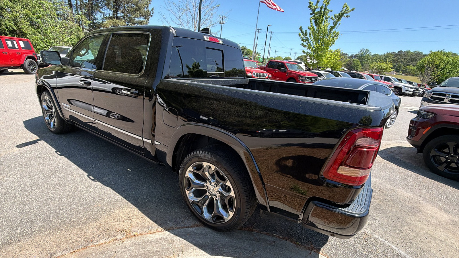 Used 2020 RAM 1500 Limited AWD/4WD image 10