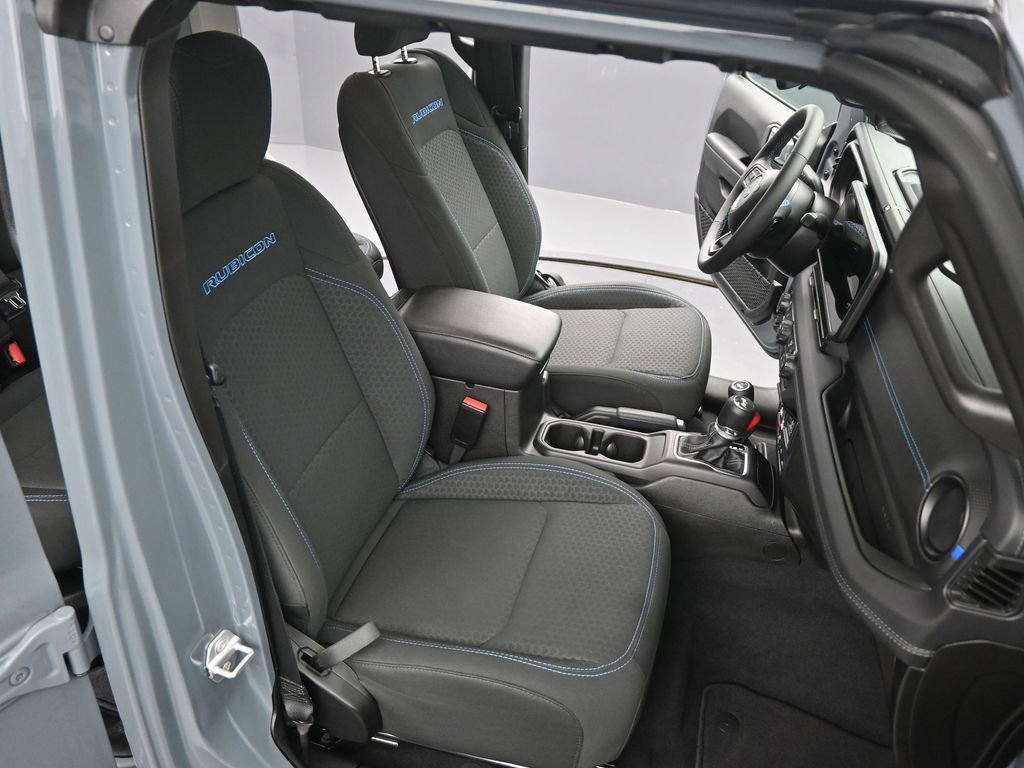 Used 2025 Jeep Wrangler Unlimited Rubicon 4xe w/ Safety Group image 19