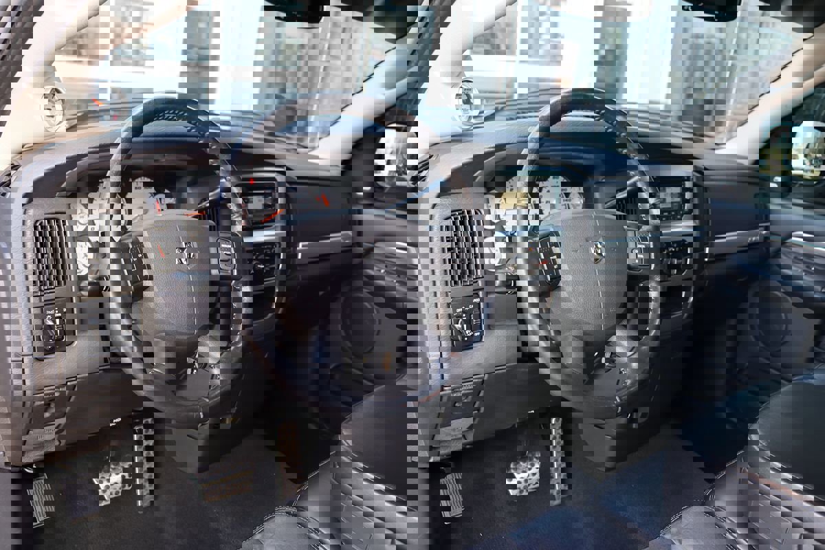 Used 2005 Dodge Ram 1500 Truck 2WD Quad Cab image 16