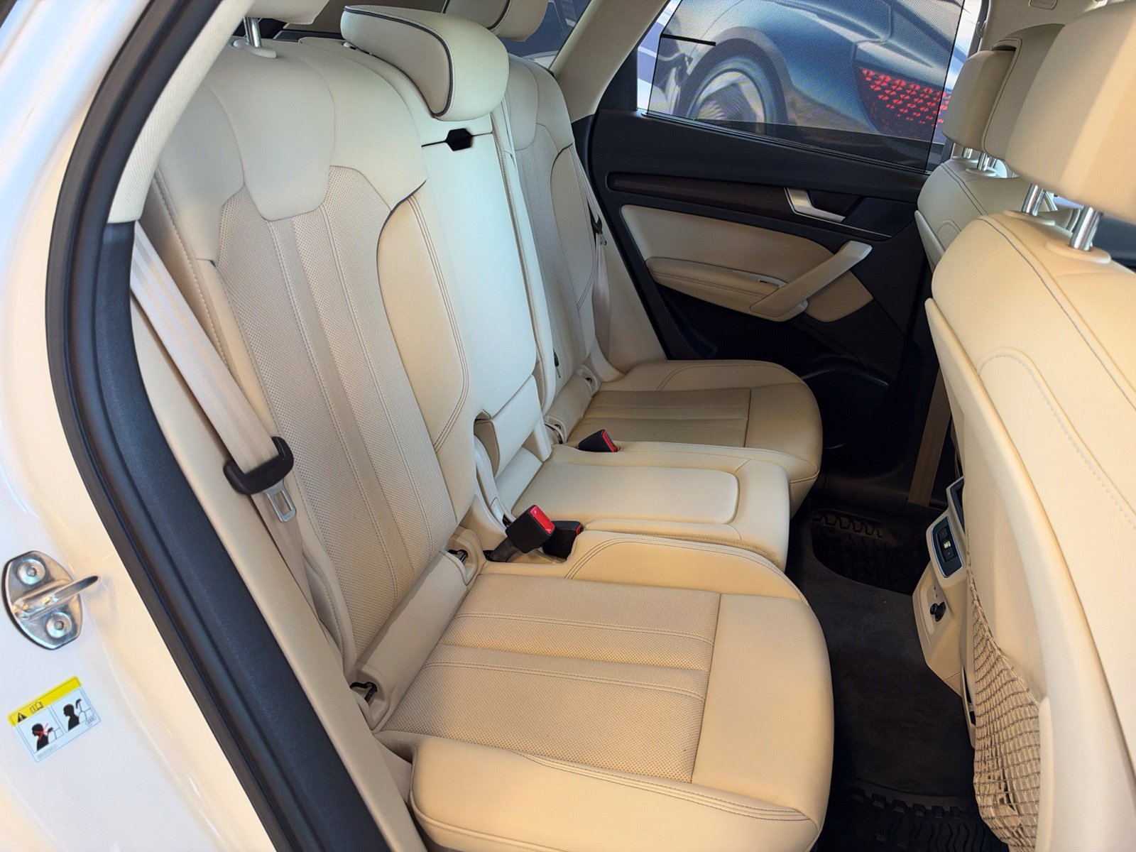 Used 2022 Audi Q5 2.0T Premium Plus w/ Premium Plus Package AWD/4WD image 35