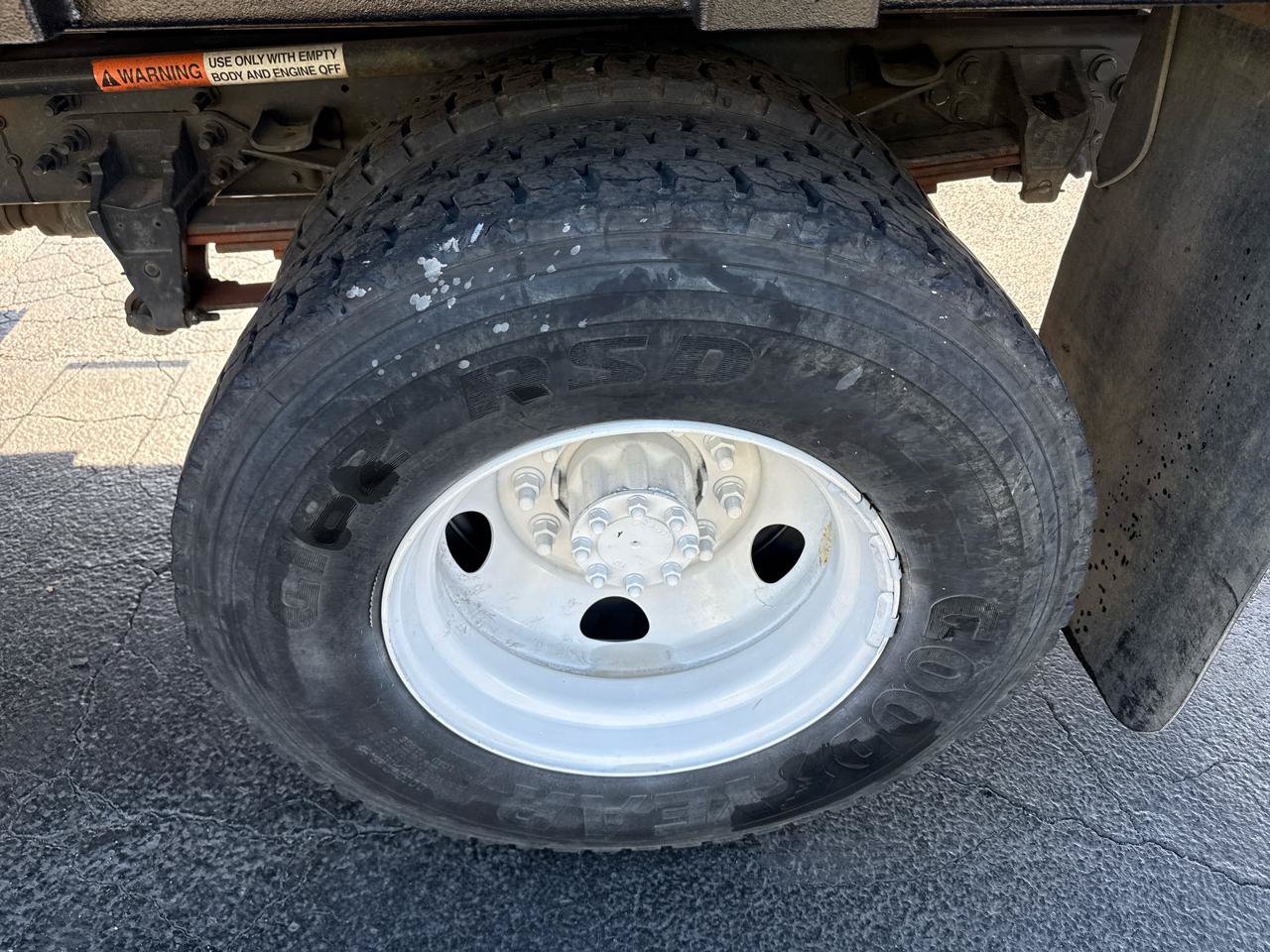 Used 2018 Ford F650 2WD Crew Cab Super Duty image 12