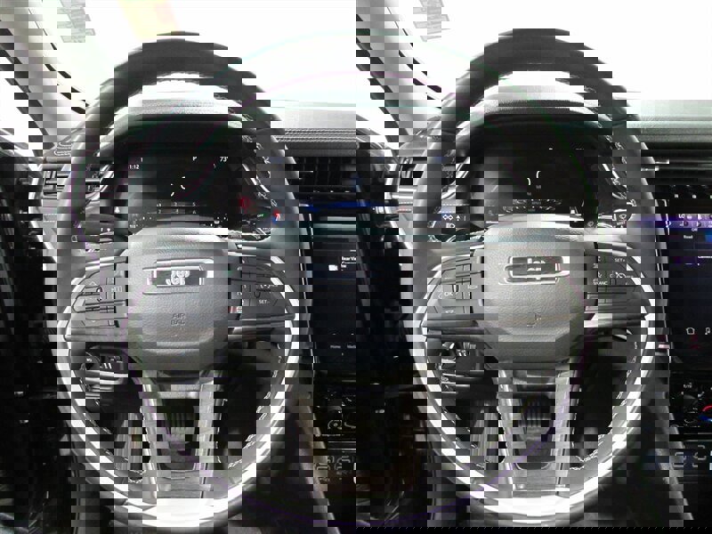 Used 2023 Jeep Grand Cherokee Limited image 21