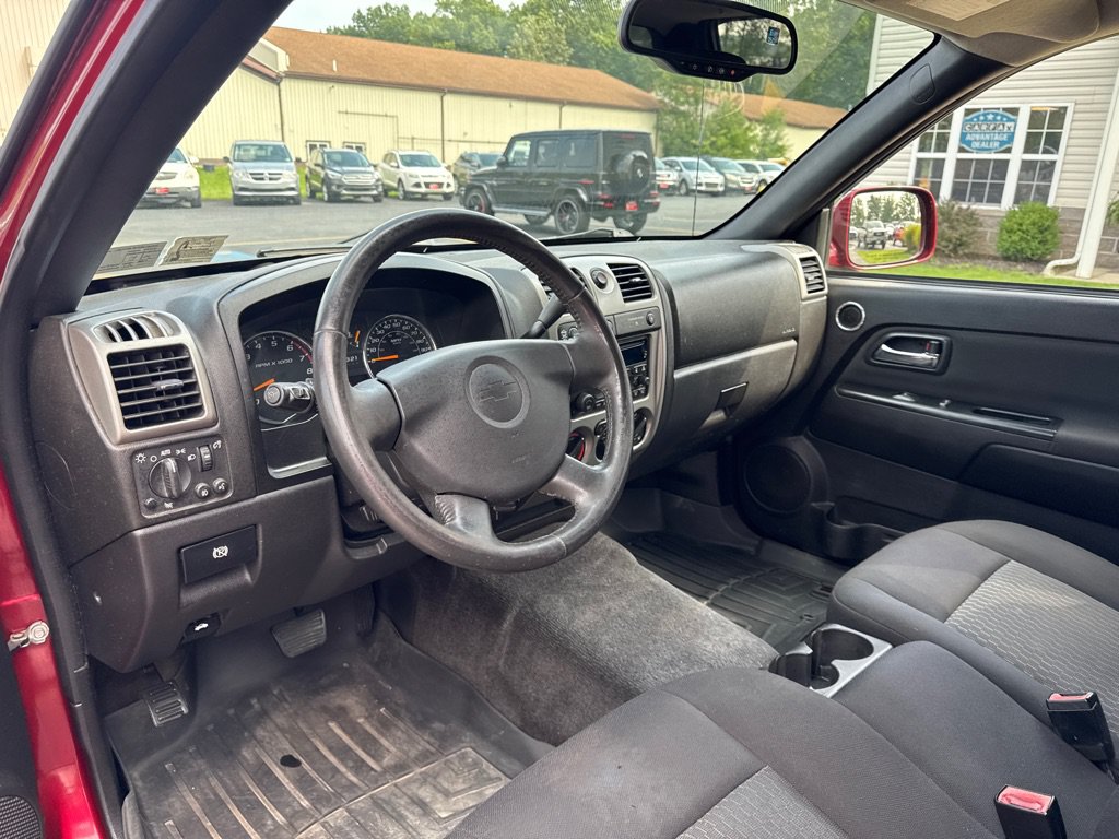 Used 2011 Chevrolet Colorado LT AWD/4WD image 15
