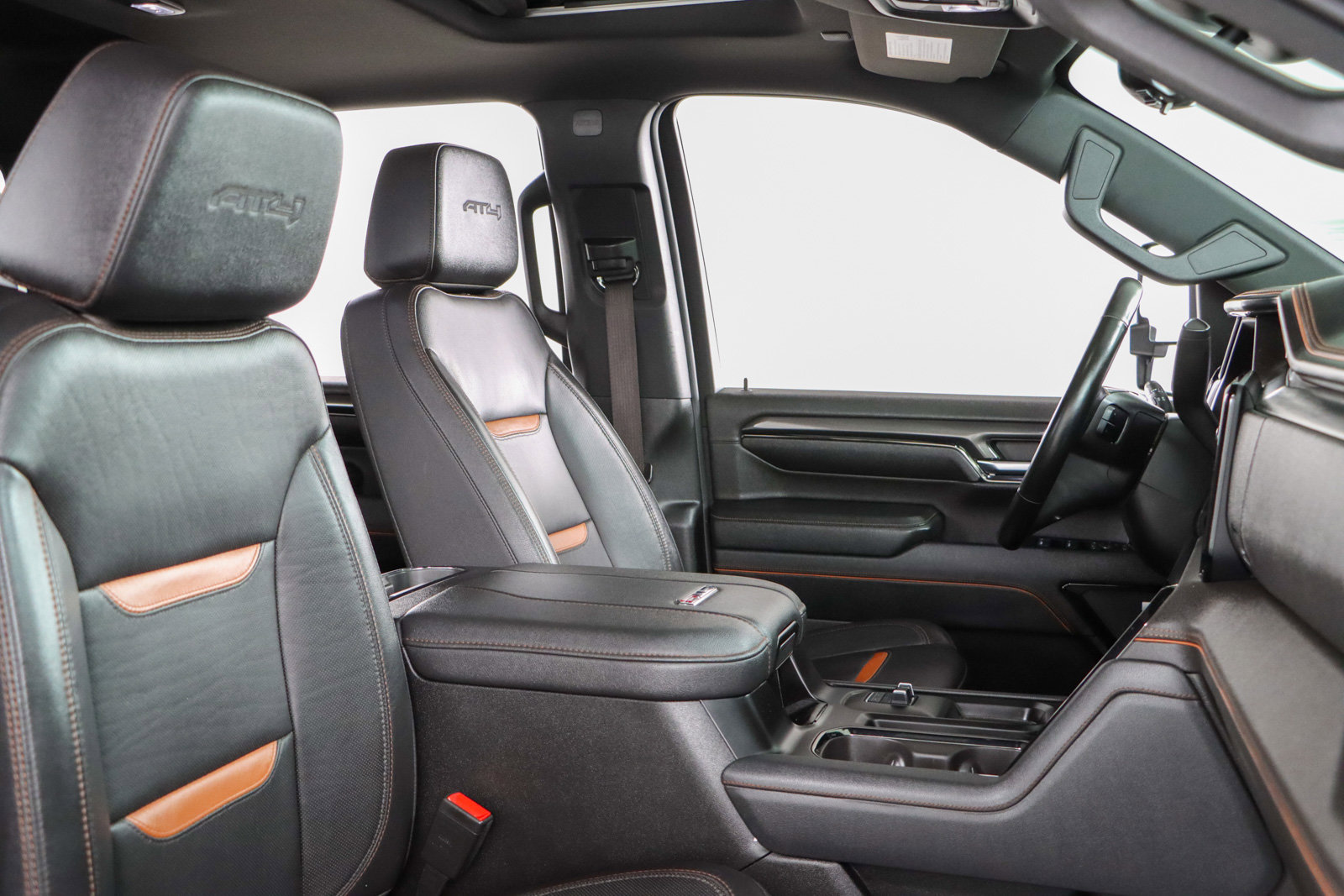 Used 2024 GMC Sierra 2500 AT4 w/ AT4 Premium Plus Package image 31