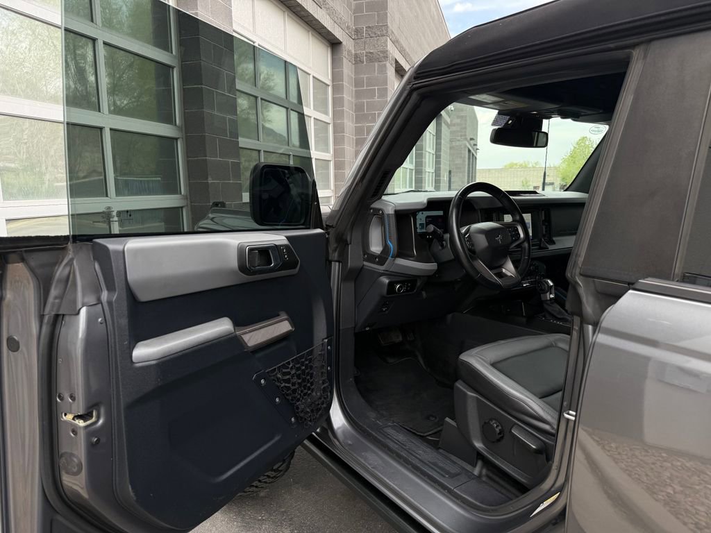 Used 2023 Ford Bronco Black Diamond image 30