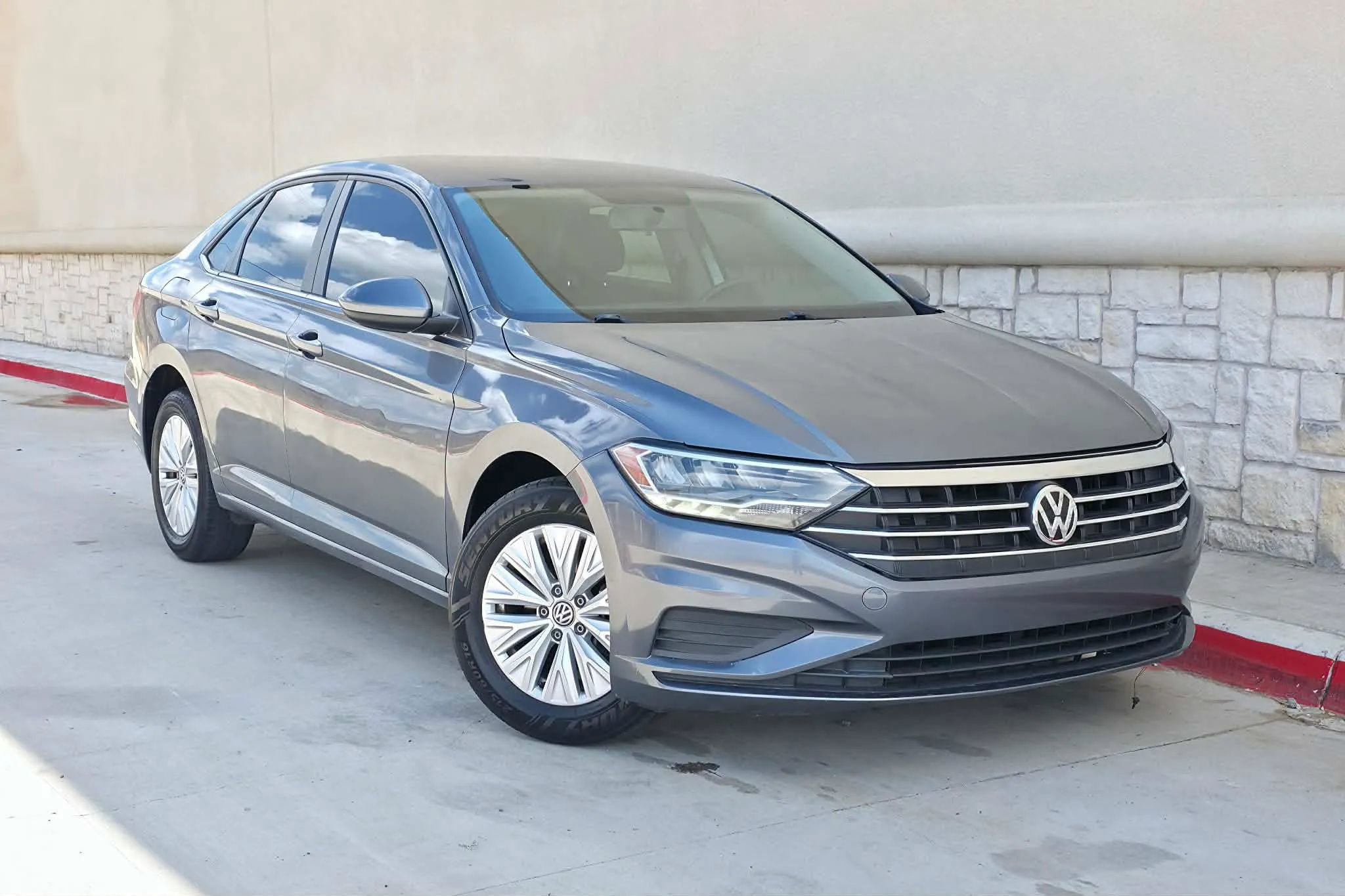 Used 2019 Volkswagen Jetta S w/ Driver Assistance Package image 1