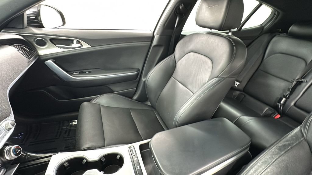 Used 2018 Kia Stinger GT image 13