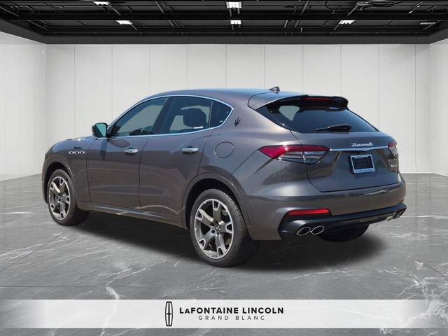 Used 2023 Maserati Levante Modena AWD/4WD image 3