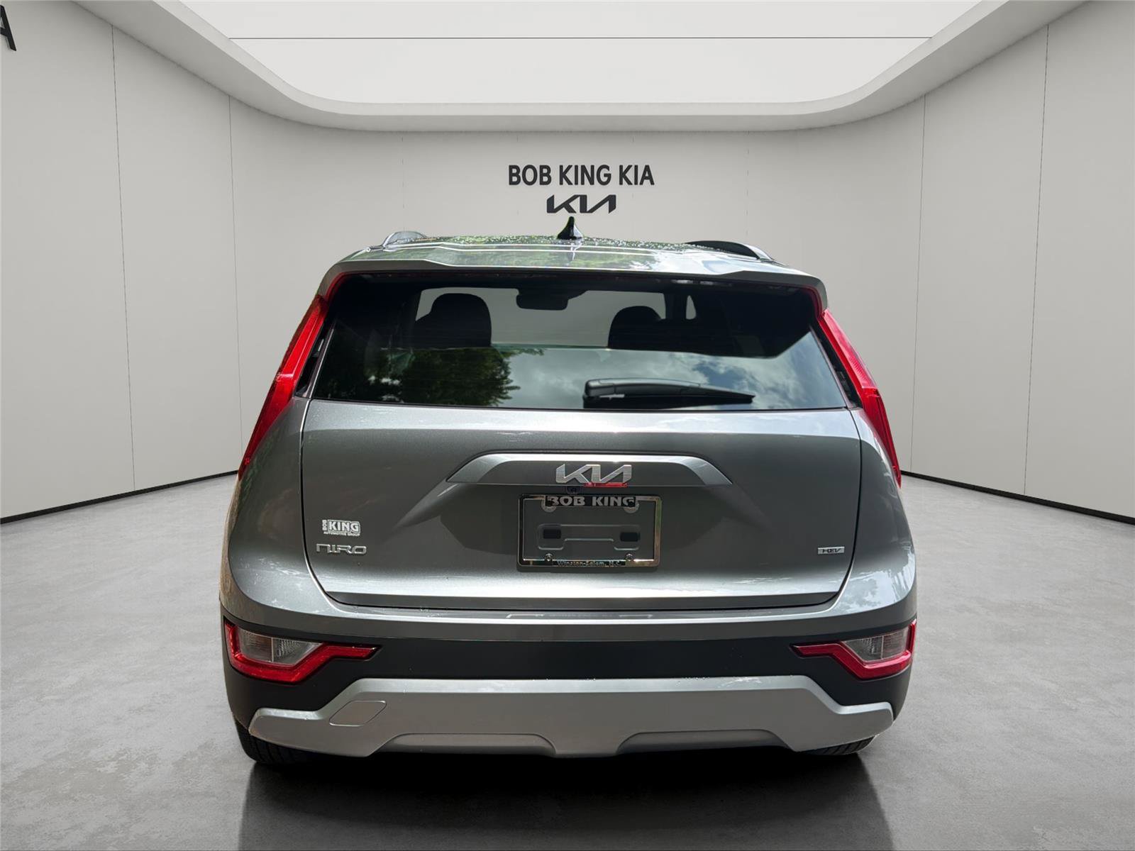 New 2026 Kia Niro LX FWD image 4