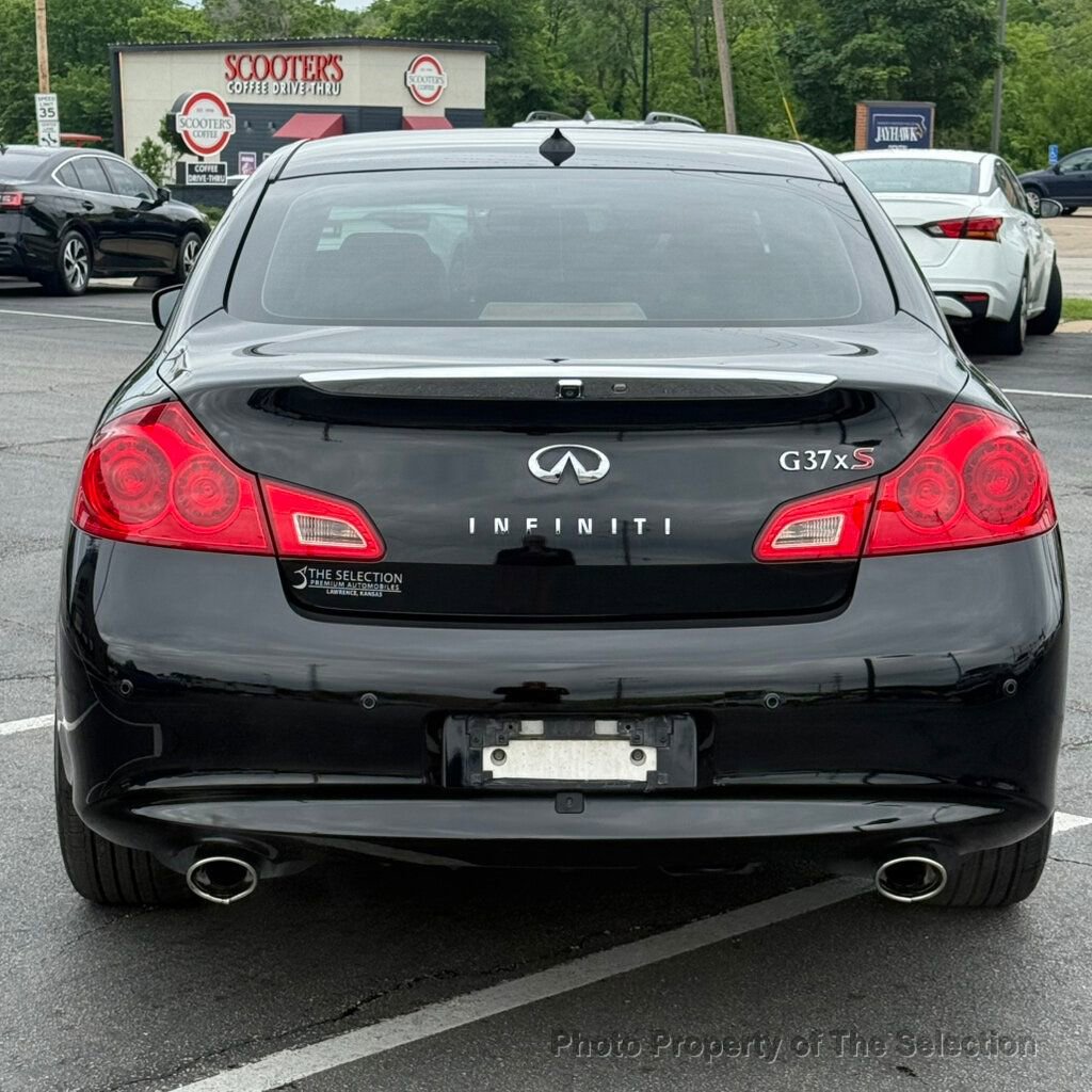 Used 2012 INFINITI G37 x Sedan w/ Premium Pkg AWD/4WD image 13