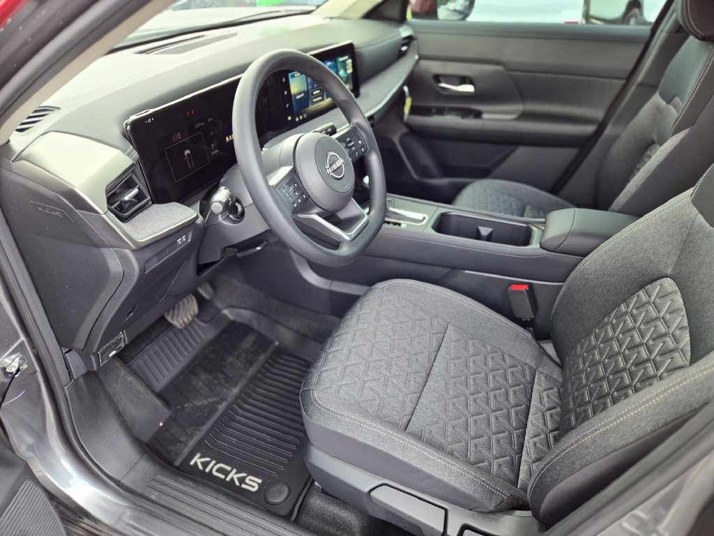 New 2026 Nissan Kicks SV w/ Interior Electronics Package AWD/4WD image 13