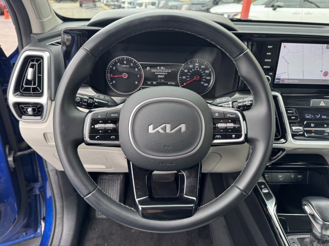 Certified 2022 Kia Sorento SX image 30
