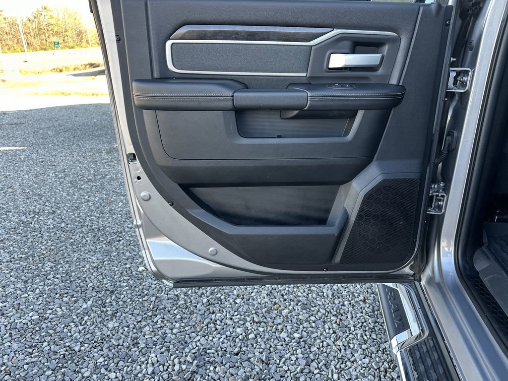 Used 2023 RAM 2500 Big Horn w/ Level B Equipment Group image 27