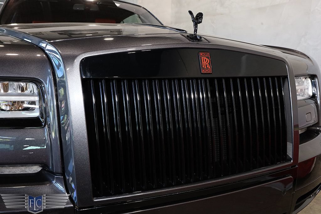 Used 2017 Rolls-Royce Phantom Drophead Coupe RWD image 10