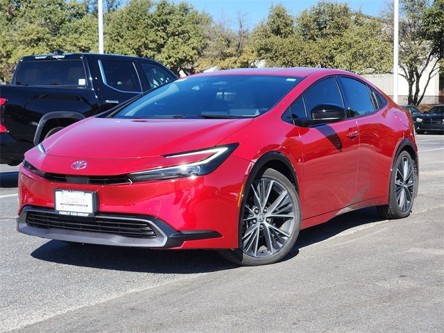 Used 2024 Toyota Prius LE