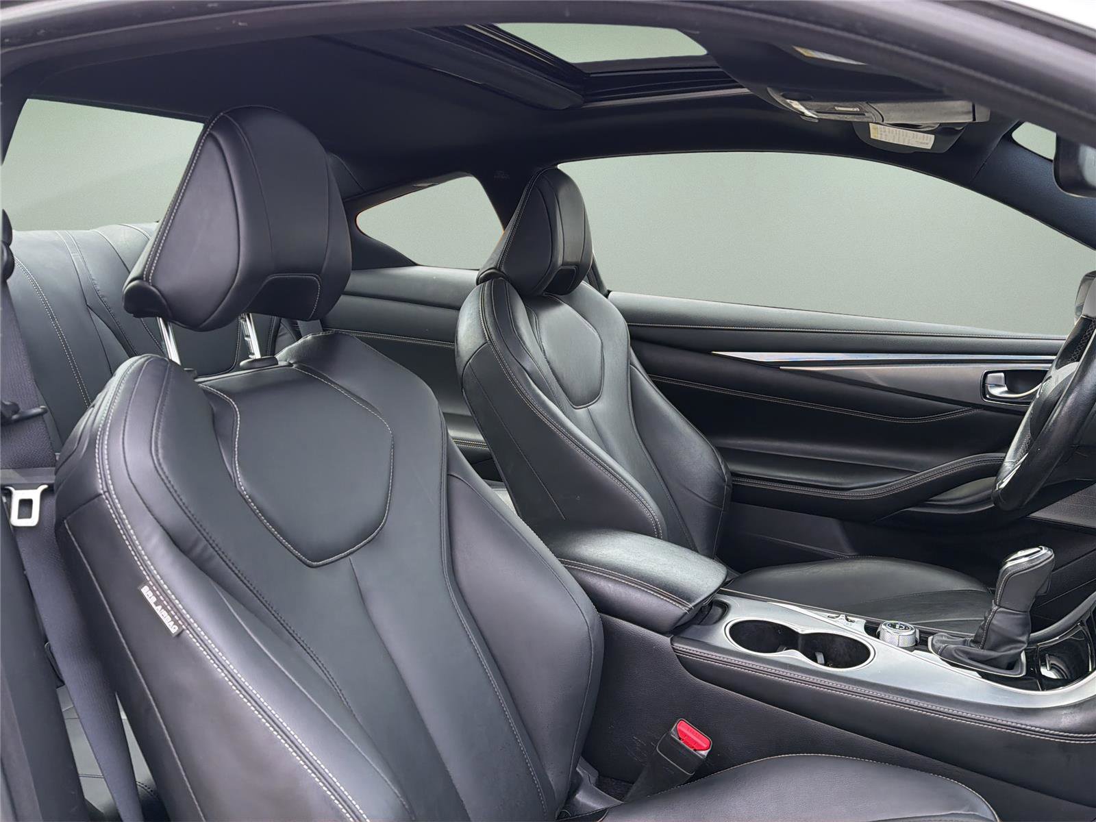 Used 2018 INFINITI Q60 3.0t Luxe w/ Sensory Package 3.0T Luxe image 25