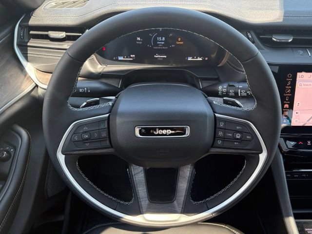 New 2026 Jeep Grand Cherokee Limited w/ Limited Altitude Package AWD/4WD image 25