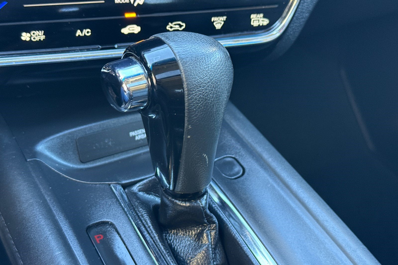 Used 2017 Honda HR-V EX-L image 17