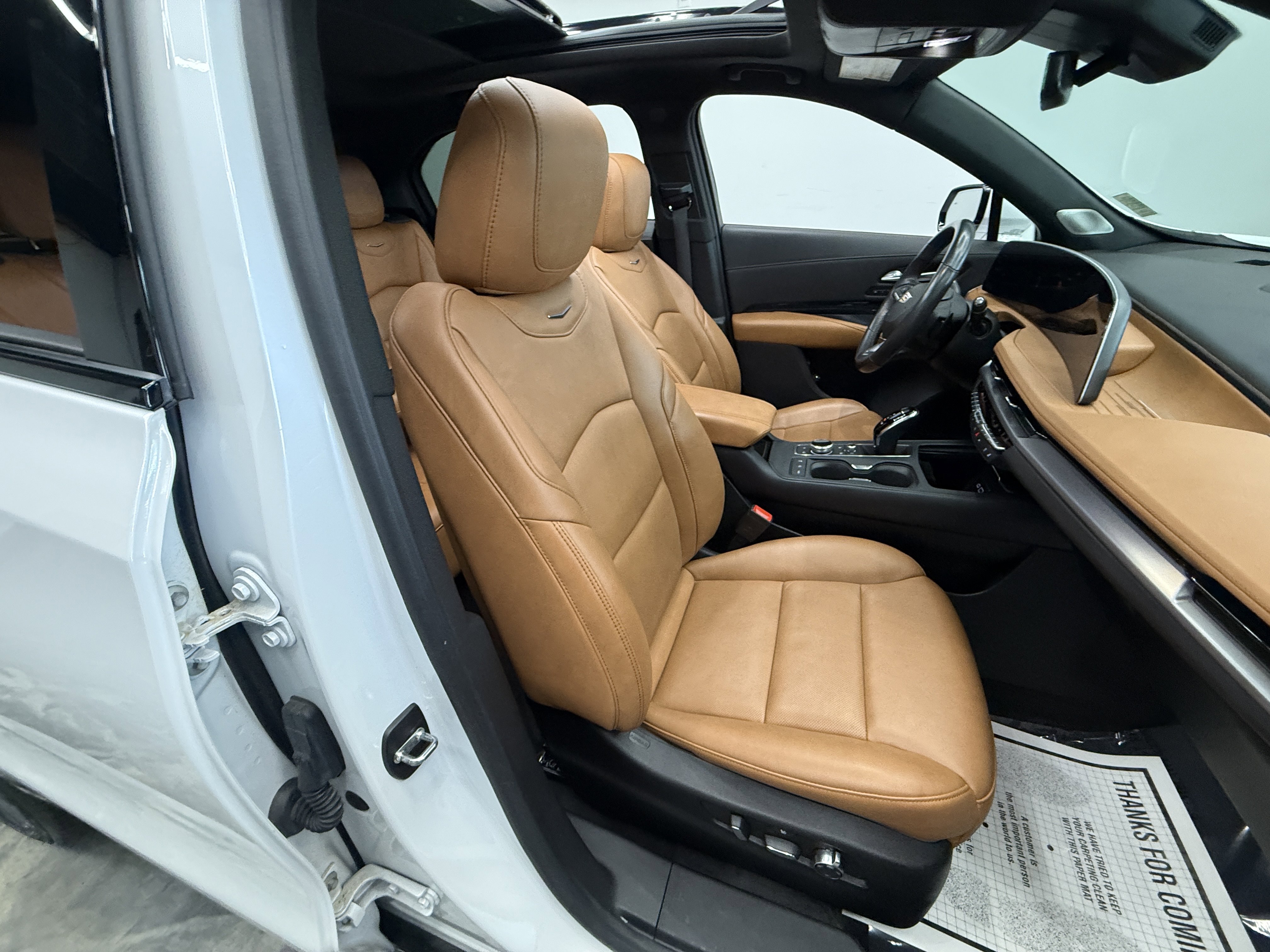 Used 2024 Cadillac XT4 Sport image 24