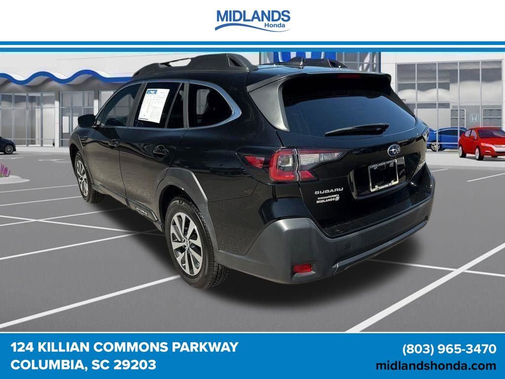 Used 2024 Subaru Outback Premium AWD/4WD image 9