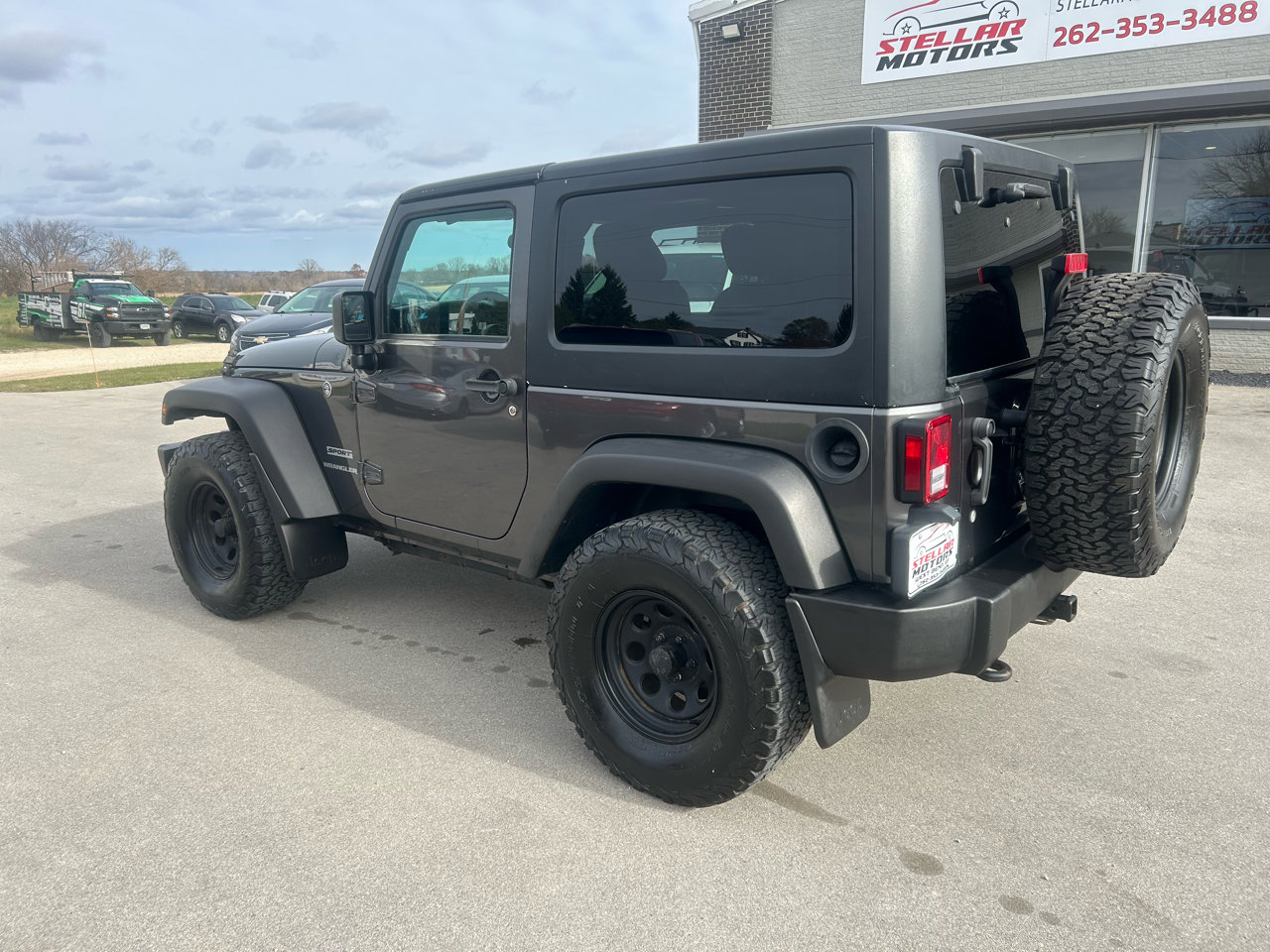 Used 2016 Jeep Wrangler Sport image 4