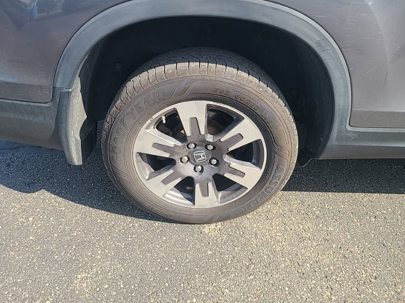 Used 2017 Honda Ridgeline RTL image 8
