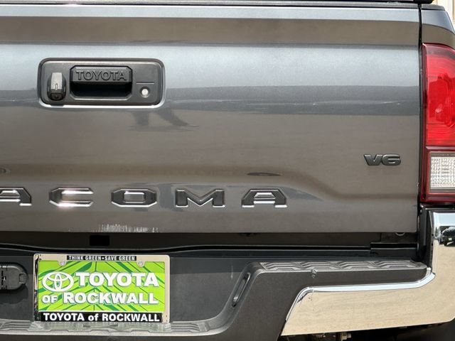 Used 2023 Toyota Tacoma SR5 RWD image 5