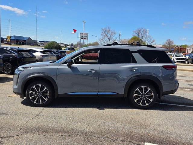 New 2026 Nissan Pathfinder Platinum w/ Cargo Package image 4
