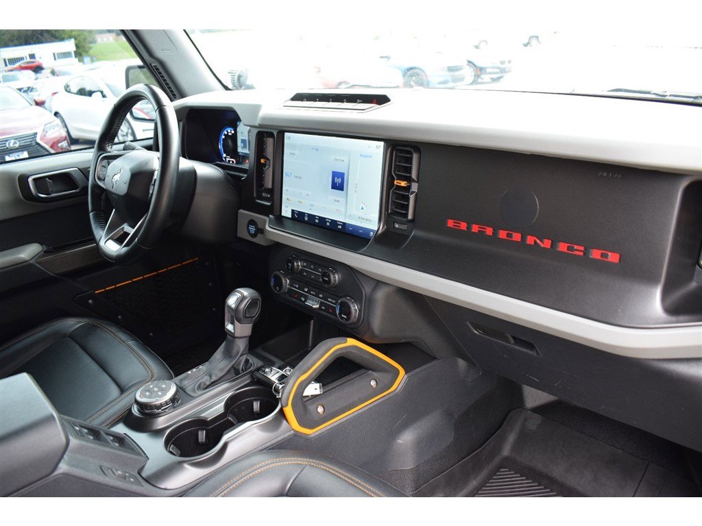 Used 2021 Ford Bronco Badlands image 26