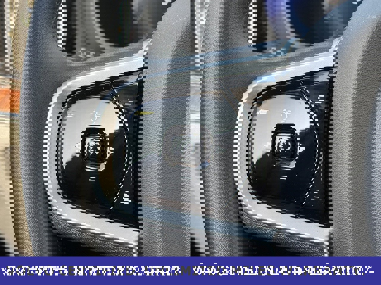 Certified 2025 Volvo V60 B5 Cross Country Plus image 18