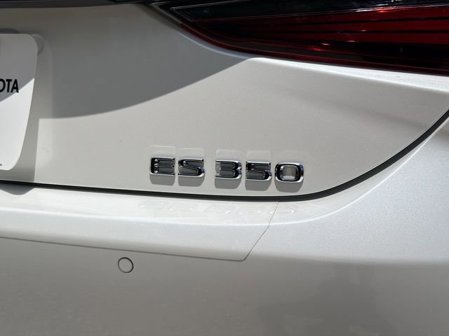 Used 2020 Lexus ES 350 Ultra Luxury w/ Accessory Package 2 FWD image 11