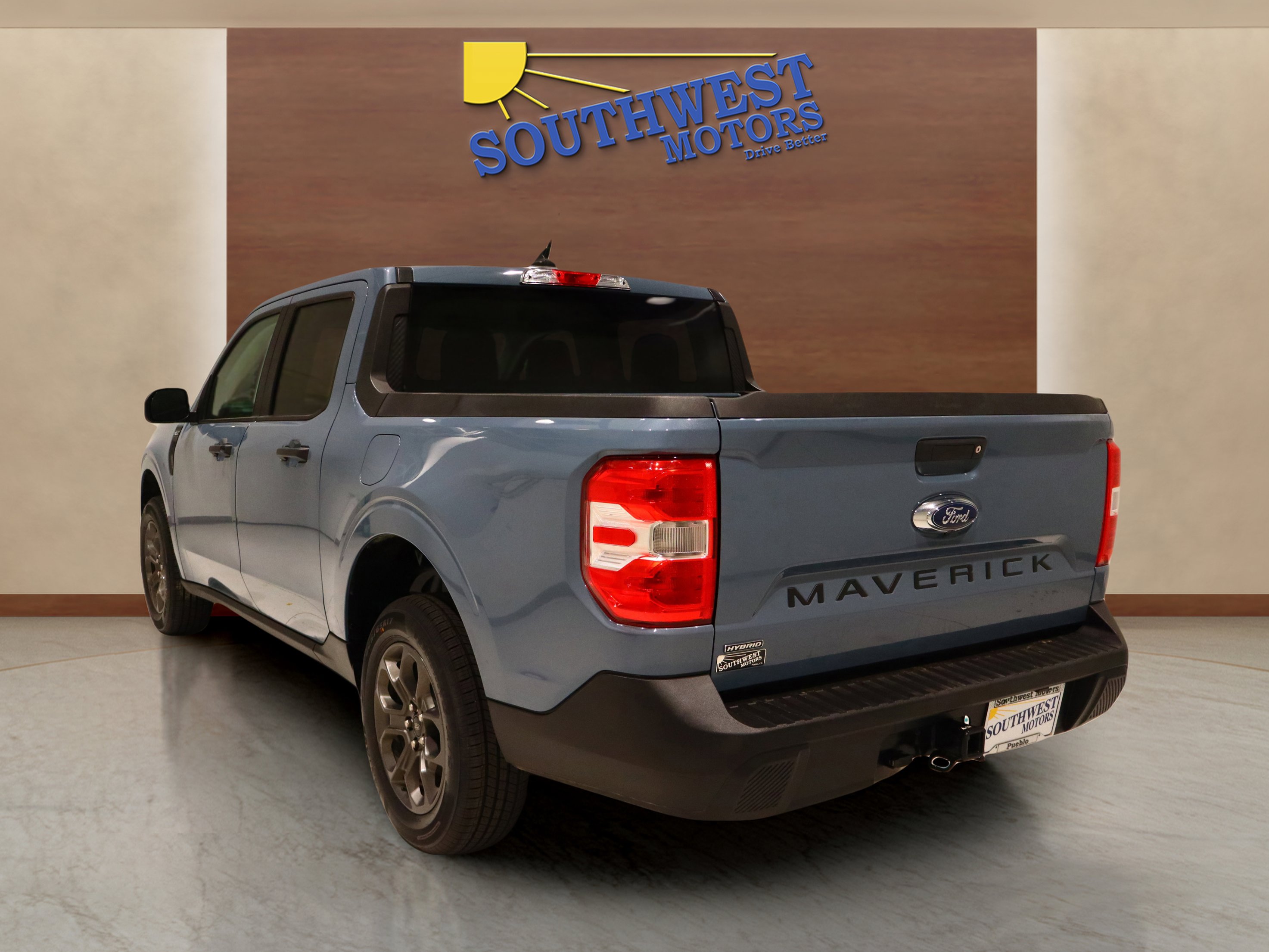 Used 2024 Ford Maverick XLT w/ XLT Luxury Package image 2
