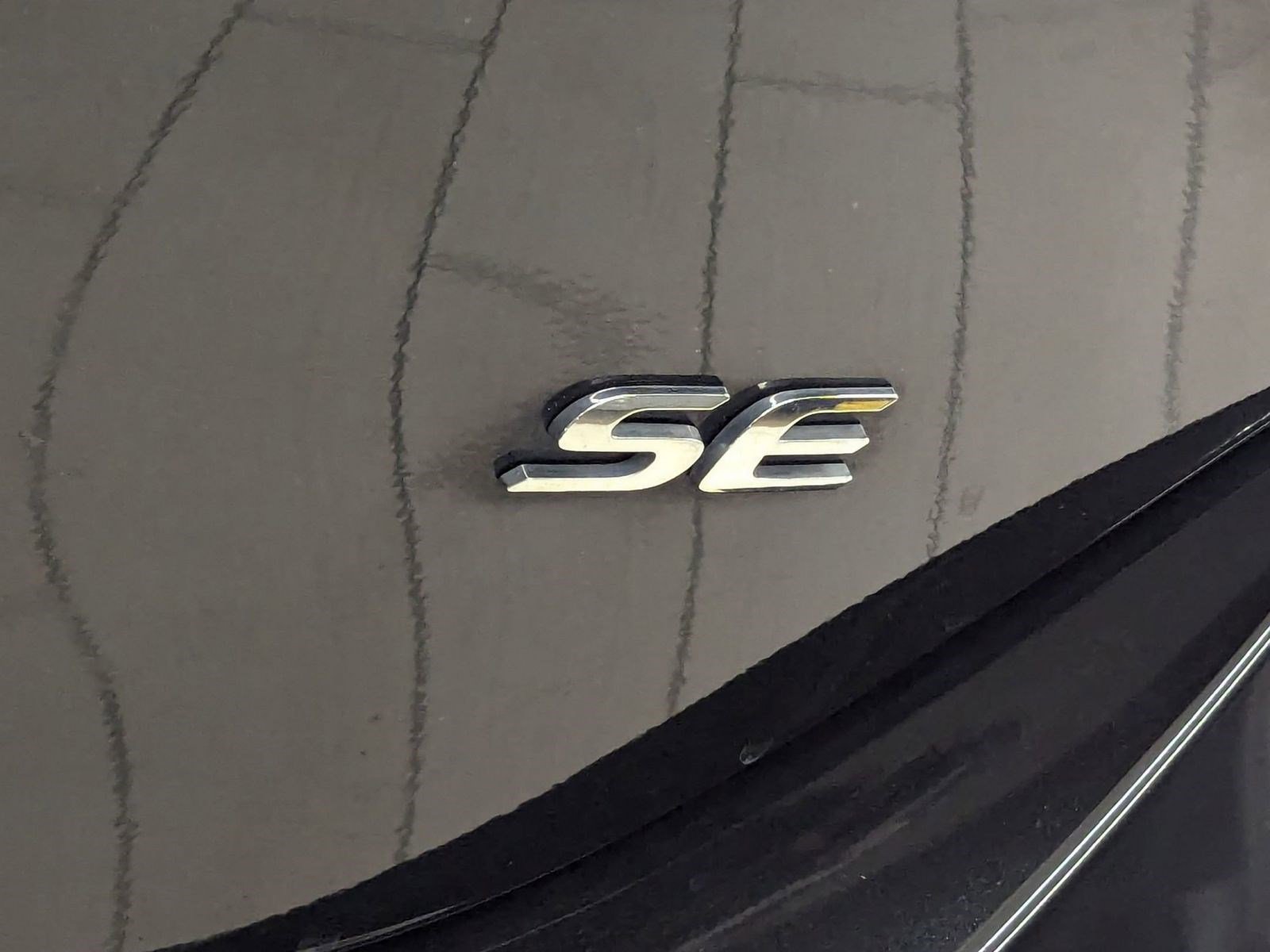 Used 2017 Toyota Corolla SE w/ Carpet Mat Package (TMS) image 27