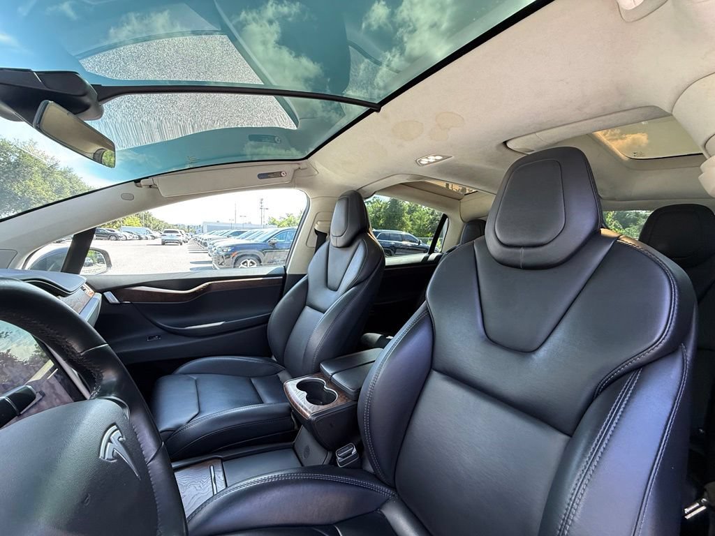 Used 2018 Tesla Model X 75D AWD/4WD image 21