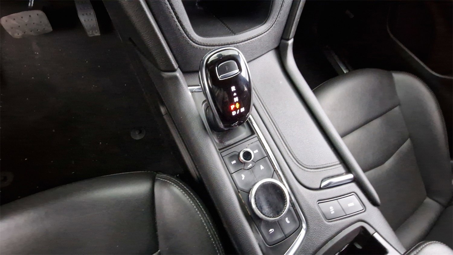 Used 2022 Cadillac XT5 Premium Luxury w/ Technology Package image 21