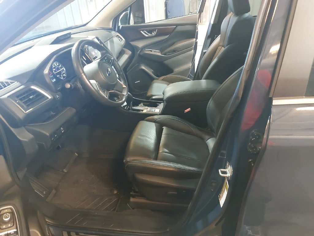 Used 2023 Subaru Ascent Touring AWD/4WD image 16