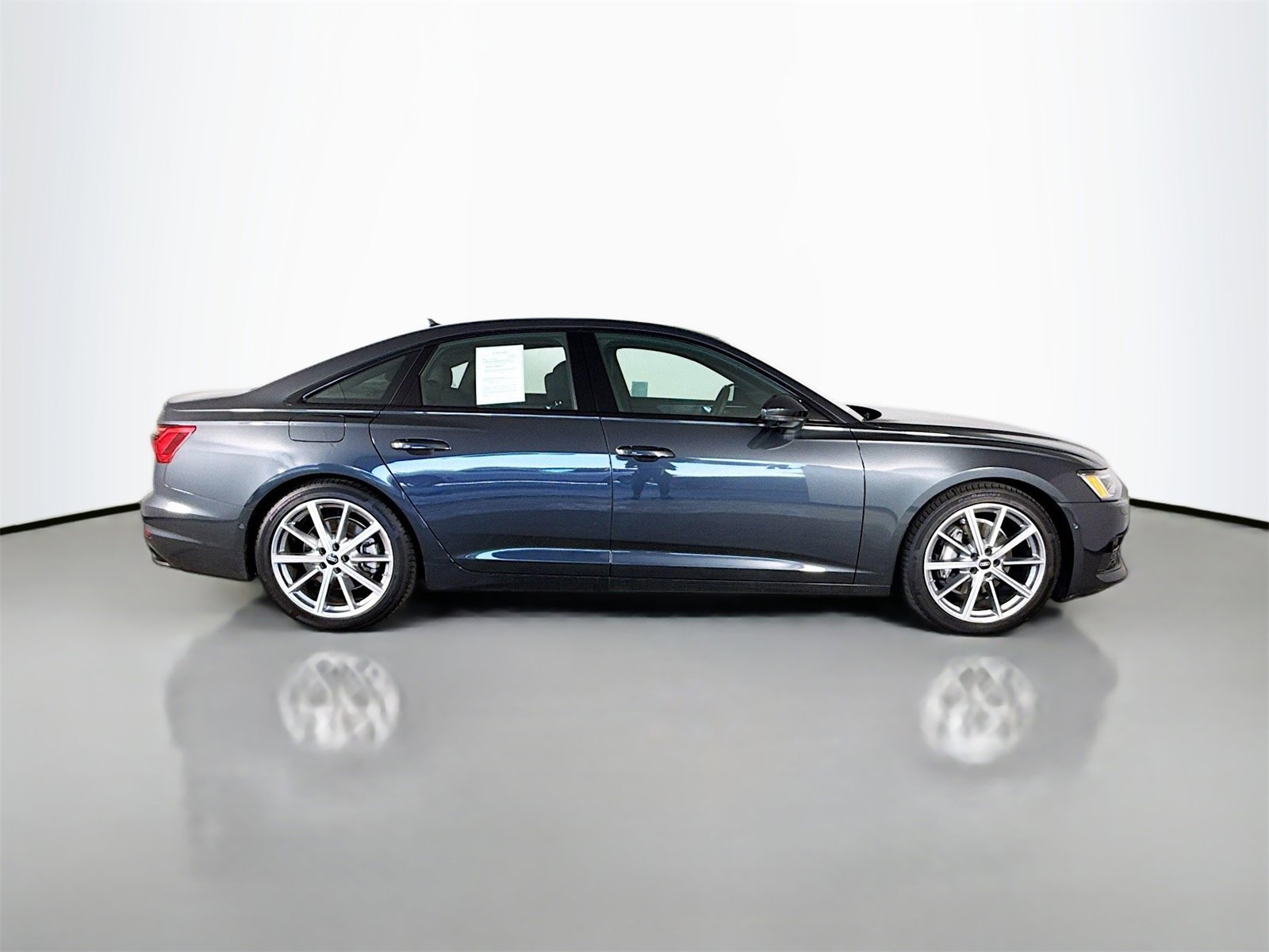 Certified 2025 Audi A6 2.0T Premium image 8