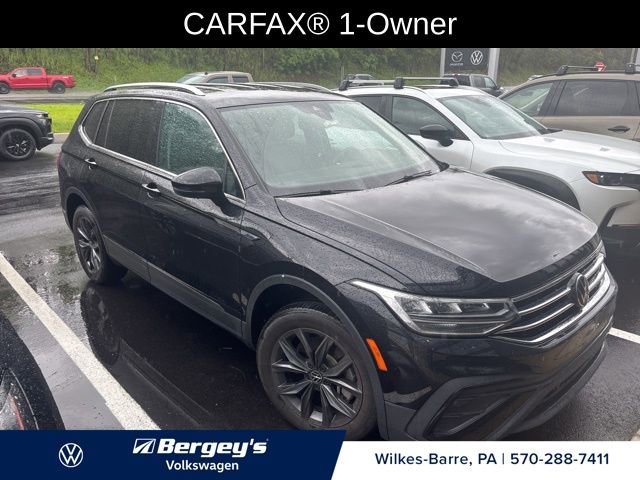 Used 2022 Volkswagen Tiguan SE FWD image 3