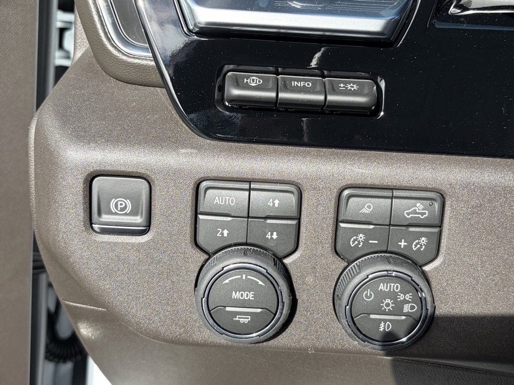 New 2026 Chevrolet Silverado 2500 LTZ w/ LTZ Premium Package image 6