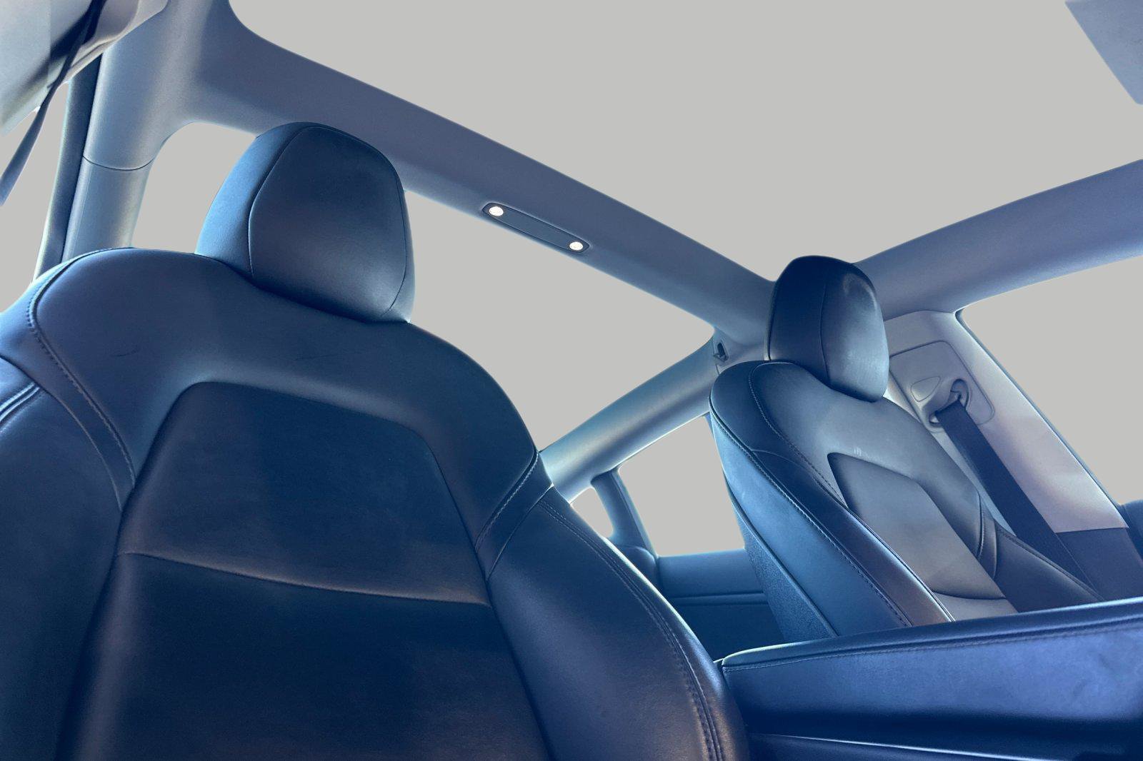 Used 2020 Tesla Model 3 Long Range AWD/4WD image 15